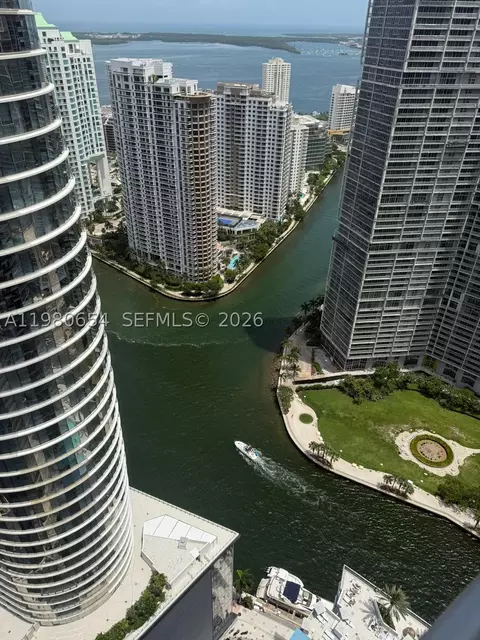 200 Biscayne Boulevard Way #4801, Miami, FL 33131