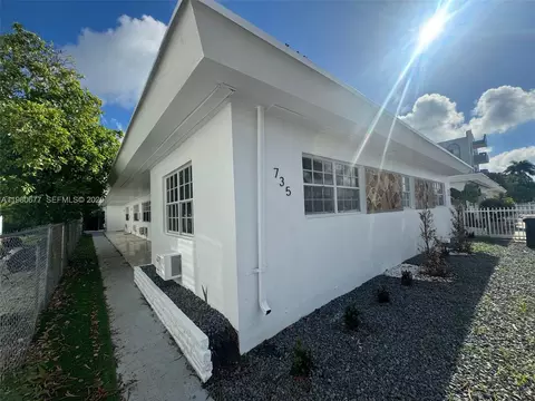 Undisclosed, Miami Beach, FL 33141