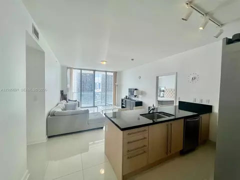 1111 SW 1st Ave #3223, Miami, FL 33130