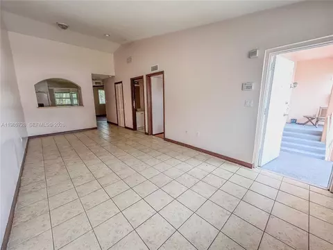 1270 SE 28th Ct #202, Homestead, FL 33035