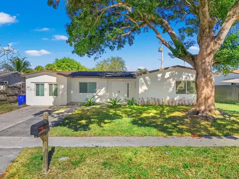 7971 NW 3rd Pl, Margate, FL 33063