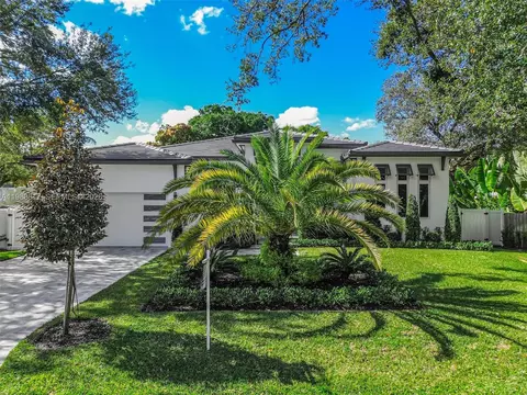 11412 NE 8th Ave, Biscayne Park, FL 33161