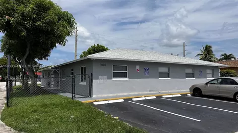 4101 NW 30th Ter, Lauderdale Lakes, FL 33309