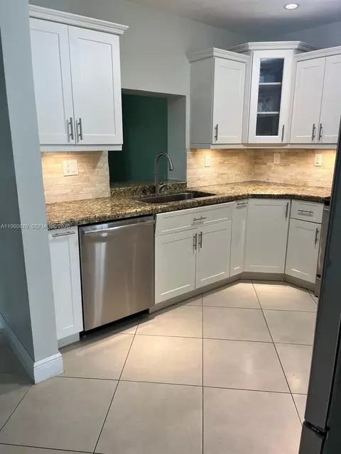 Kitchen - 685 W 77th St, Hialeah, FL 33014 photo 1 of 2