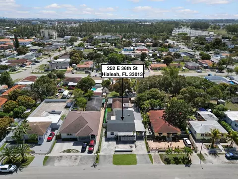 View/Area - 252 E 36th St, Hialeah, FL 33013 photo 3 of 8