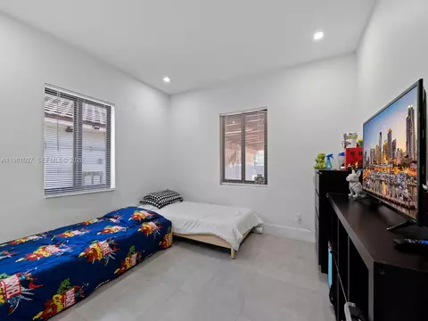 Bedroom - 252 E 36th St, Hialeah, FL 33013 photo 3 of 4