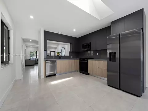 Kitchen - 252 E 36th St, Hialeah, FL 33013 photo 3 of 4