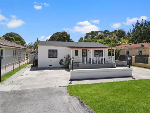 Other - 252 E 36th St, Hialeah, FL 33013 photo 3 of 11