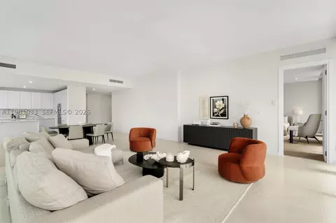 527 Orton Ave #902, Fort Lauderdale, FL 33304
