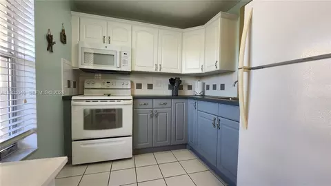 5750 NW 64th Ave #208, Tamarac, FL 33319