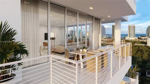 527 Orton Ave #303, Fort Lauderdale, FL 33304