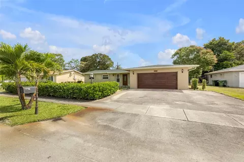 2140 NW 30th Way, Fort Lauderdale, FL 33311