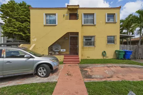 3501 SW 16th Ter, Miami, FL 33145