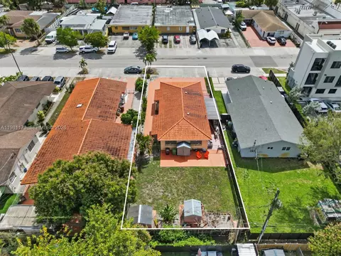 View/Area - 27 E 12th St, Hialeah, FL 33010 photo 3 of 6