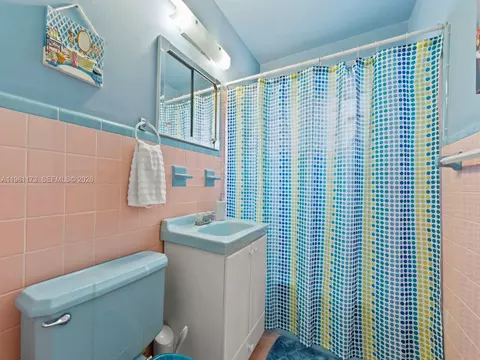 Bath - 27 E 12th St, Hialeah, FL 33010 photo 1 of 1