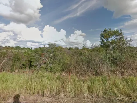2600 Ida Ct N, Lehigh Acres, FL 33871