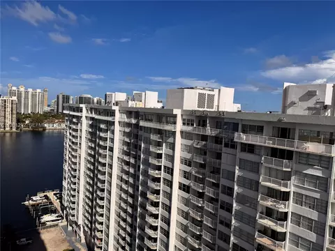 2750 NE 183rd St #2103, Aventura, FL 33160
