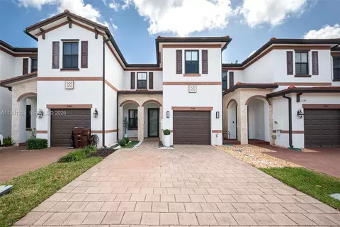3438 W 104th Ter, Hialeah, FL 33018