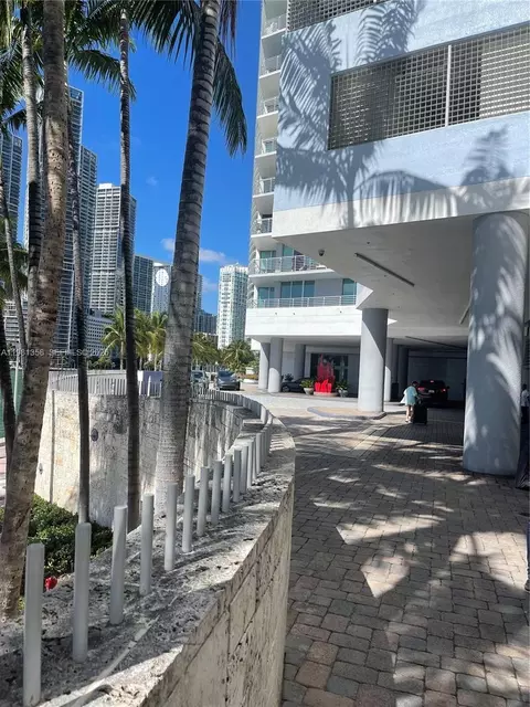 Exterior - 335 S Biscayne Blvd #3610, Miami, FL 33131 photo 1 of 1