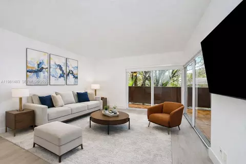 1205 Mariposa Ave #326, Coral Gables, FL 33146