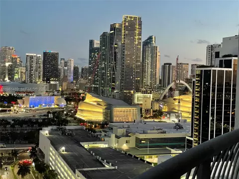 1750 N Bayshore Dr #2814, Miami, FL 33132