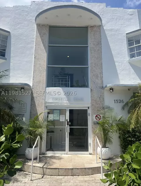 1526 Pennsylvania Ave #15, Miami Beach, FL 33139