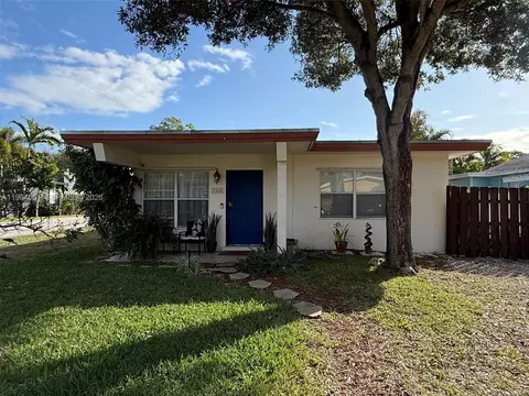 1544 NW 4th Ave, Fort Lauderdale, FL 33311