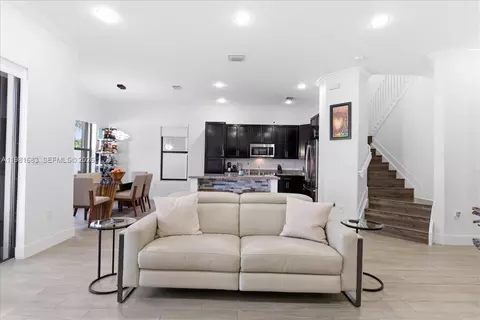 Other - 3407 W 99th Pl, Hialeah, FL 33018 photo 3 of 13