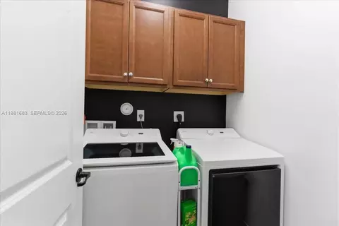 Other - 3407 W 99th Pl, Hialeah, FL 33018 photo 10 of 13