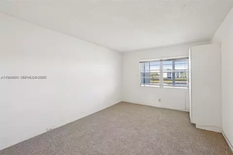 Bedroom - 2052 Exeter C #2052, Boca Raton, FL 33434 photo 1 of 3