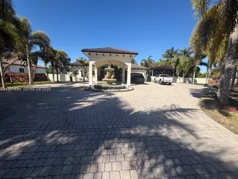 29400 SW 168th Ct, Homestead, FL 33030