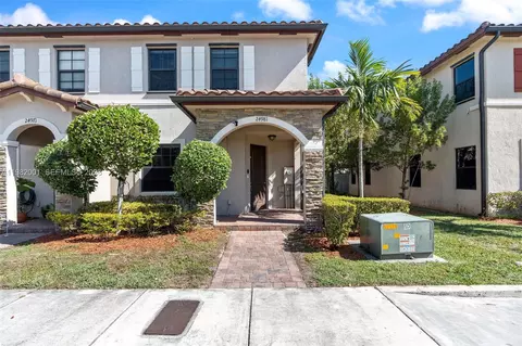 24981 SW 114 Ct, Homestead, FL 33032