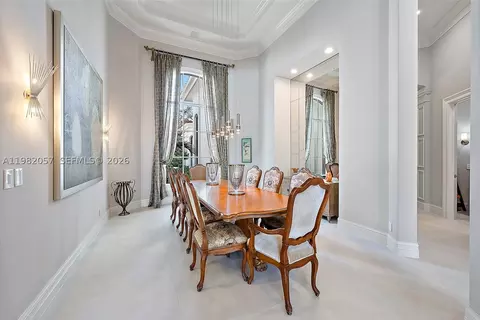 Dining - 466 Mariner Dr, Jupiter, FL 33477 photo 2 of 5