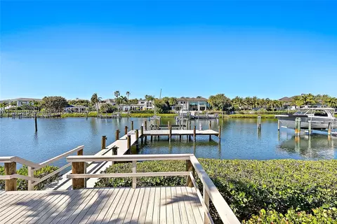 View/Area - 466 Mariner Dr, Jupiter, FL 33477 photo 5 of 11