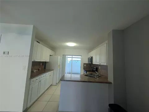 Other - 2485 W 76th St #109, Hialeah, FL 33016 photo 5 of 11