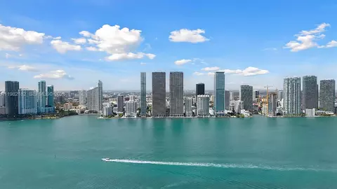 700 NE 24rd St #PH-5802, Miami, FL 33137