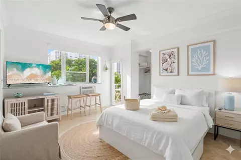 255 W 24th St #501, Miami Beach, FL 33140