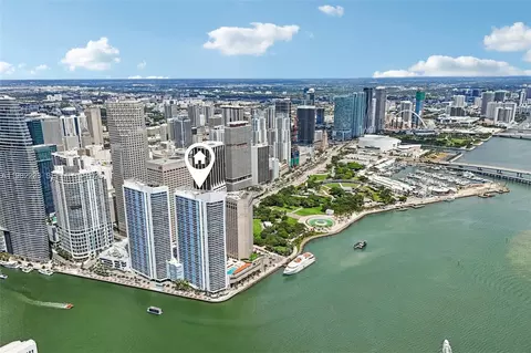 335 S Biscayne Blvd #2702, Miami, FL 33131