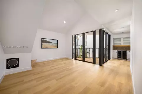 3114 Bird Ave #3114, Miami, FL 33133