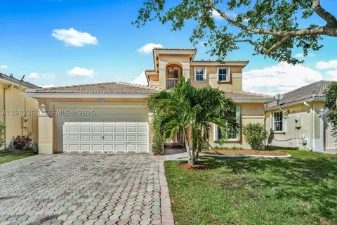 9057 SW 161st Ter, Palmetto Bay, FL 33157