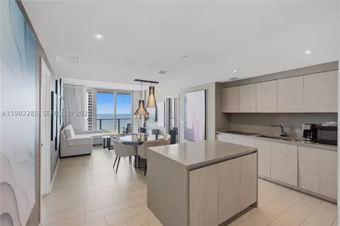 4010 S Ocean Dr #R2005, Hollywood, FL 33019