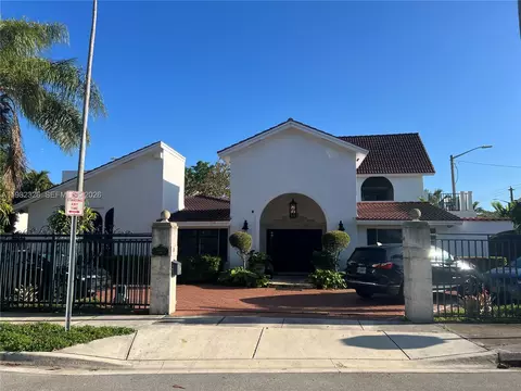 2190 SW 22 Ter, Miami, FL 33145