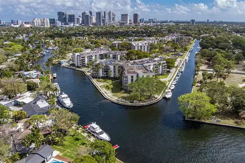 1201 River Reach Dr #102, Fort Lauderdale, FL 33315