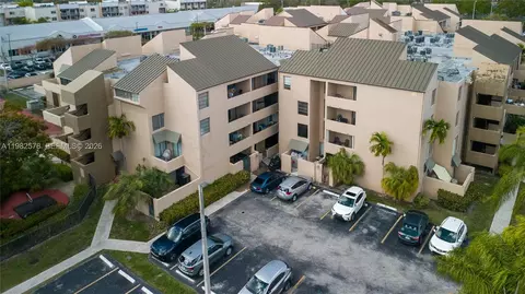 10500 SW 108th Ave #B414, Miami, FL 33176