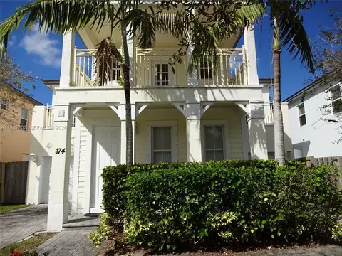 174 NE 32nd Ter, Homestead, FL 33033