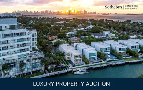 1011 W 48th St #8, Miami Beach, FL 33140