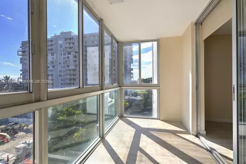 Exterior - 145 SE 25th Rd #502, Miami, FL 33129 photo 1 of 2