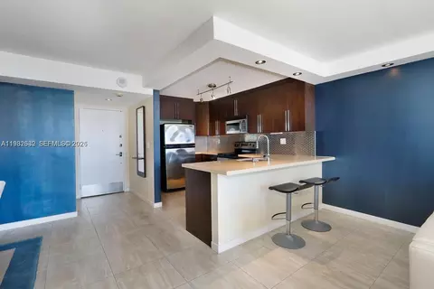 Kitchen - 145 SE 25th Rd #502, Miami, FL 33129 photo 3 of 4