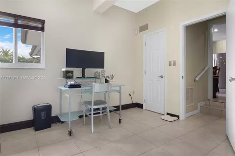 Other - 4660 W 9th Ave, Hialeah, FL 33012 photo 10 of 12