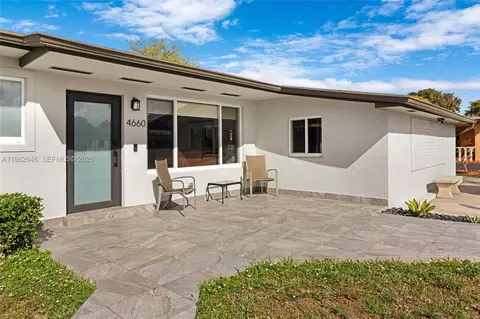 Other - 4660 W 9th Ave, Hialeah, FL 33012 photo 2 of 12